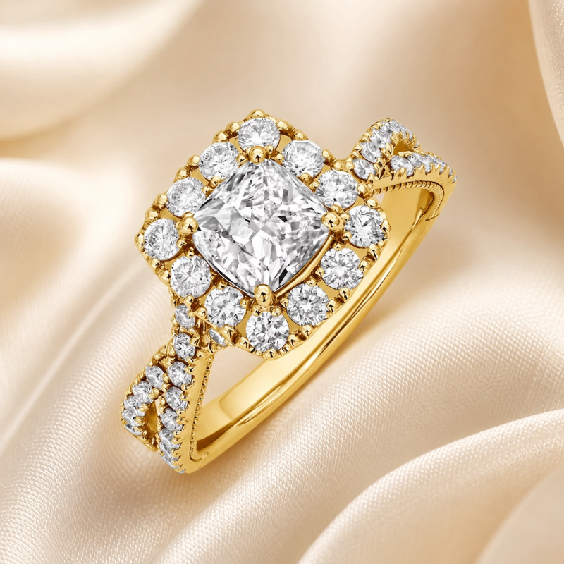 Verlobungsring aus Sterlingsilber mit gelbvergoldetem, 1 Karat kissenförmigem, im Labor gezüchtetem Diamanten und individuellem Halo-3
