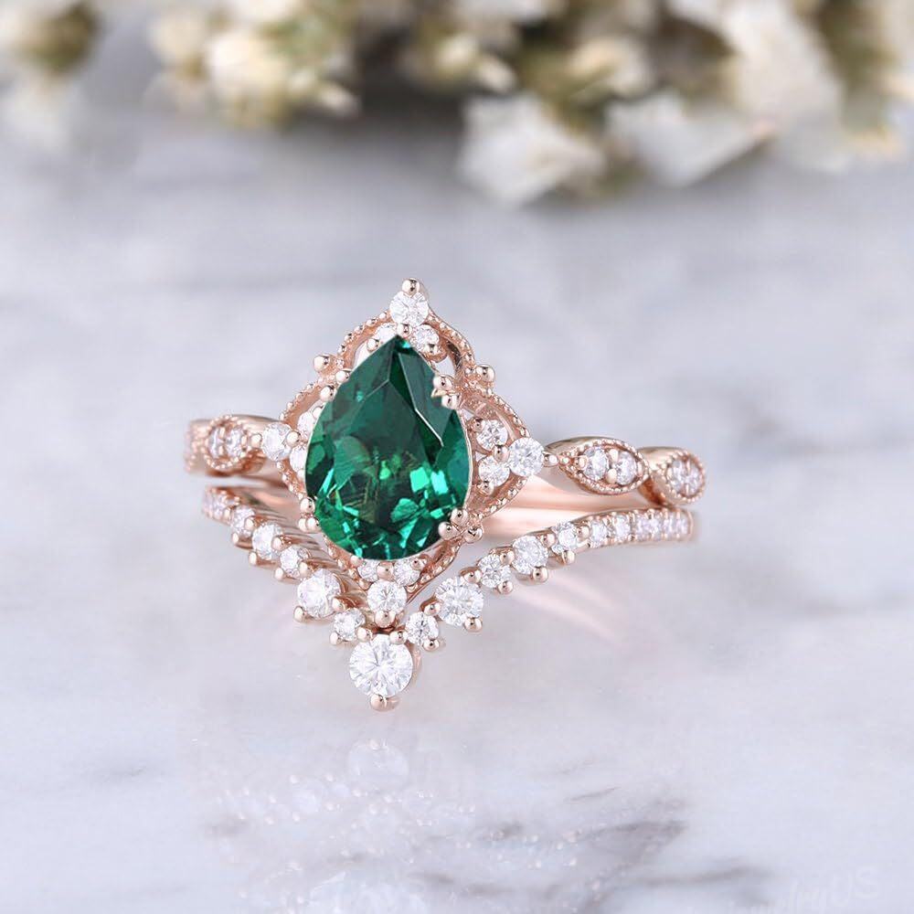 10K Gold 1-1/2 Carat Pear Shaped Emerald Personalized Engraving & Couple Engagement Ring-1