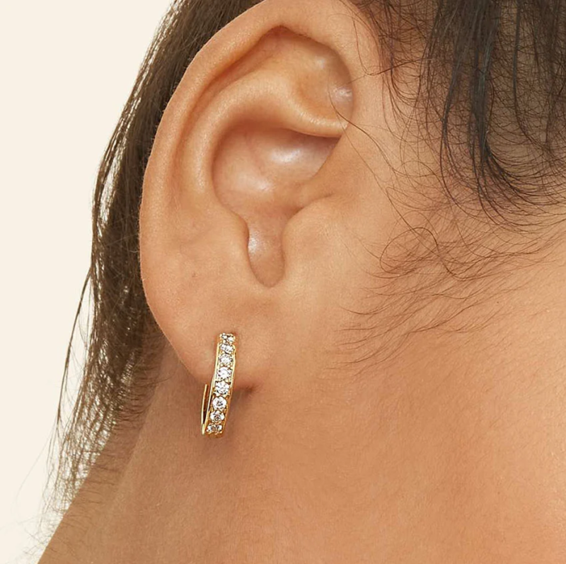 10K White Gold 0.25 CT.T.W. Diamond Hoop Earrings-2