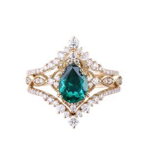 10K Gold 1.5CT Pear Shaped Emerald Crown Engagement Ring Set with Moissanite-6