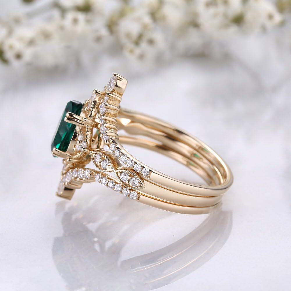 10K Gold 1.5CT Pear Shaped Emerald Crown Engagement Ring Set with Moissanite-4