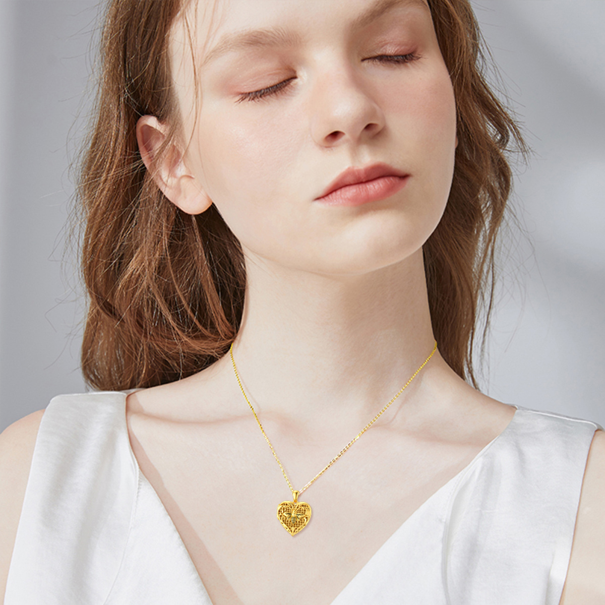 10K Gold Bees Pendant Necklace-2