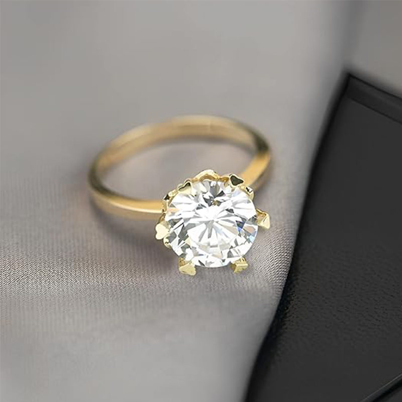 10K Gold Round Shaped Moissanite Wedding Ring-4