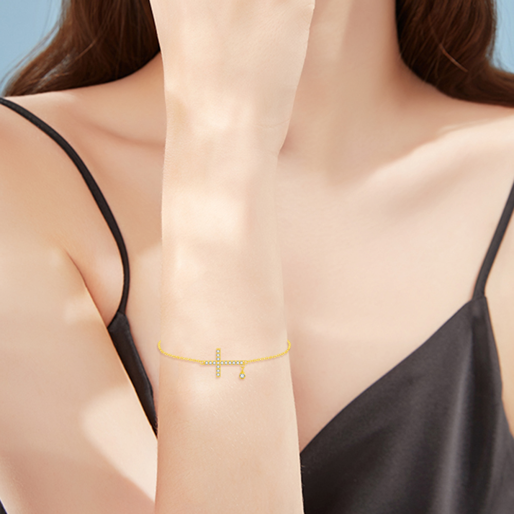 Pulseira de pingente em forma de gota de cruz de zircônia cúbica de ouro 10K-2