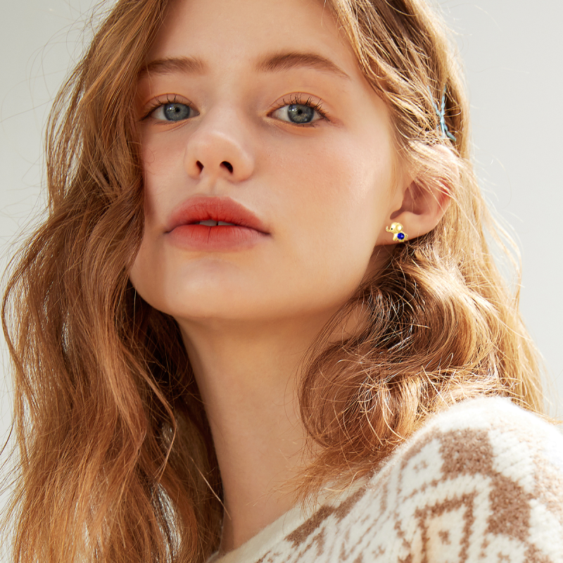 10K White Gold Crystal Elephant Stud Earrings-2