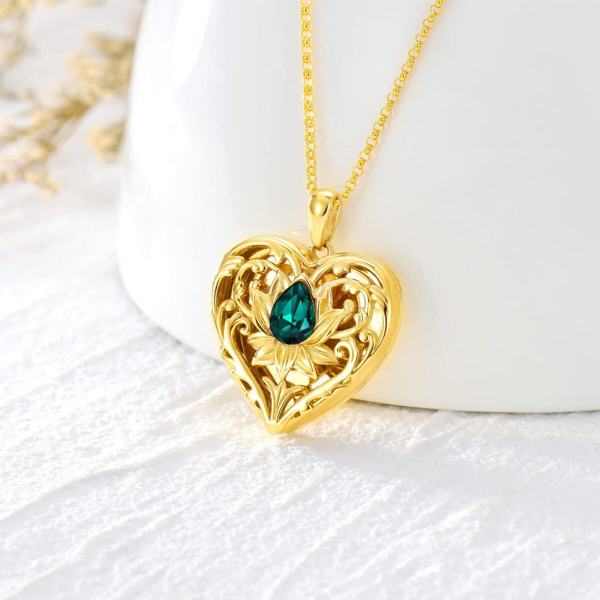 10K Gold Crystal Lotus Heart Personalised Photo Locket Necklace For Women-3