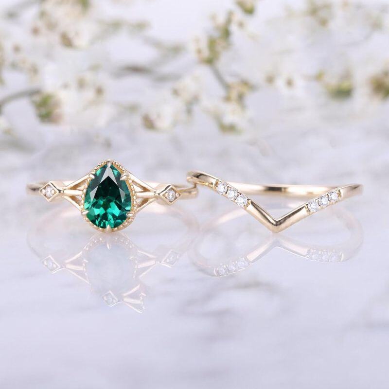 10K White Gold Pear Cut Emerald Personalized Engraving & Couple Engagement Ring-3