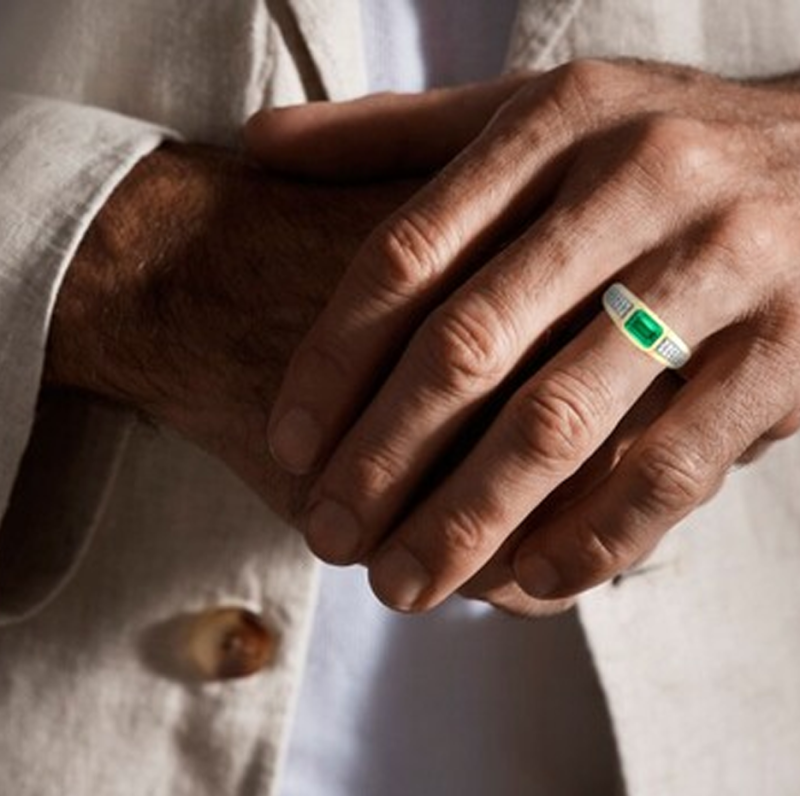 Anel de Noivado Masculino em Ouro Branco 10K com Diamante Lapidado em Esmeralda-2