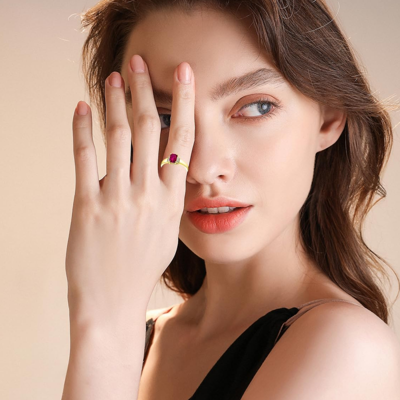 Anel de Noivado Personalizado em Ouro Branco 10K com Pedra Preciosa Corte Esmeralda, Ideal para Aniversário e Outras Ocasiões Especiais.-2