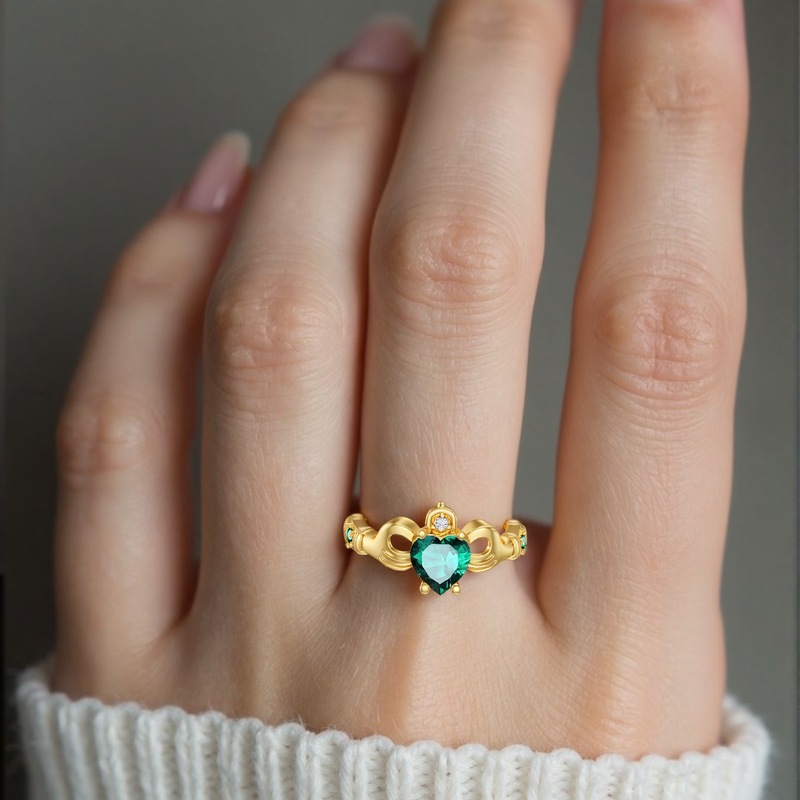 Aliança de casamento personalizada em forma de coração em ouro 10K com diamante e certificação IGI 3EX-4