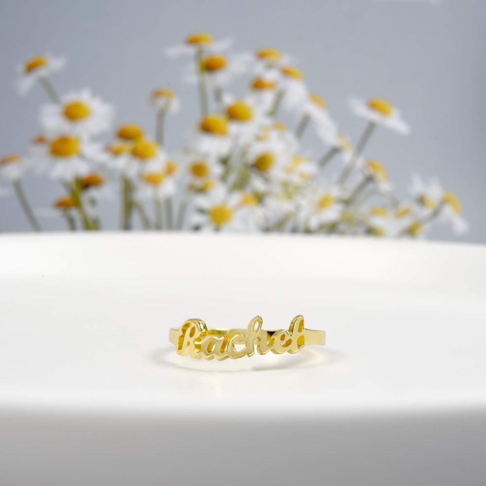 Anel com nome clássico personalizado em ouro 10K-2