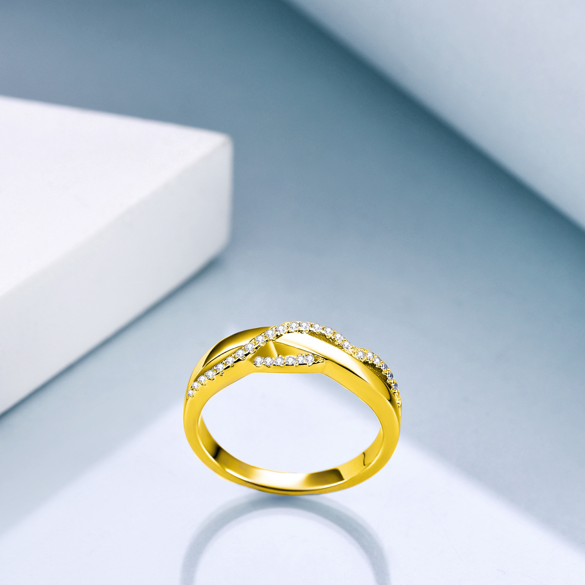 10K Gold kubischer Zirkonia personalisierter klassischer Namensring-4