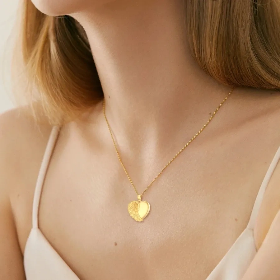 10 Karat Gelbgold, personalisierte Gravur mit personalisiertem Foto, Engelsflügel-Herz-Urnenhalskette für Asche für Frauen-3