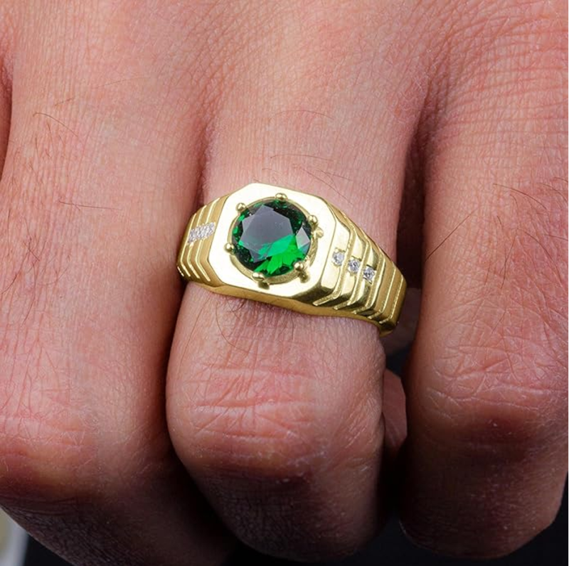 Aliança de casamento para homem em ouro branco de 10 quilates com esmeralda de lapidação redonda e 6 diamantes.-2