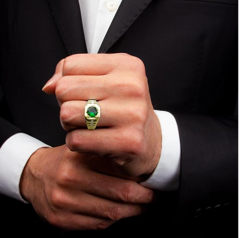 Aliança de casamento para homem em ouro branco de 10 quilates com esmeralda de lapidação redonda e 6 diamantes.-3