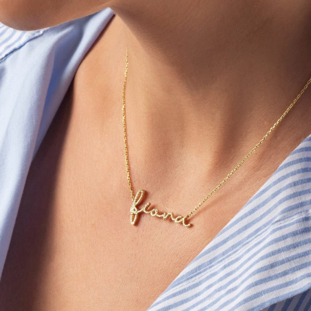 Collar con nombre clásico de circonitas en oro de 10 quilates-2