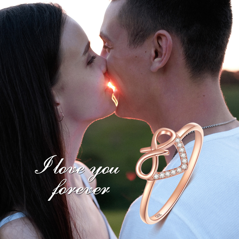 Anillo personalizado de corazón con diamante en oro rosa de 14 quilates, certificado 3EX IGI-6