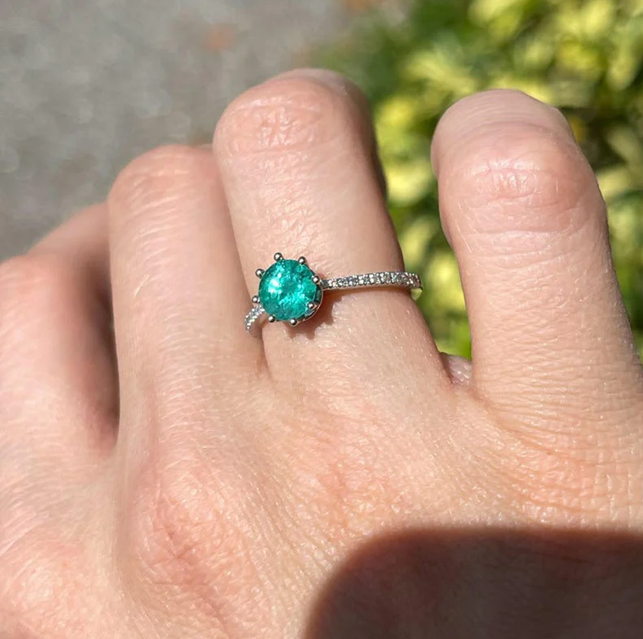 10K Gold 1.25 to 5.25 CT.T.W. Round Cut Natural Diamond & Lab Created Emerald Engagement Band G-H VS-SI-2