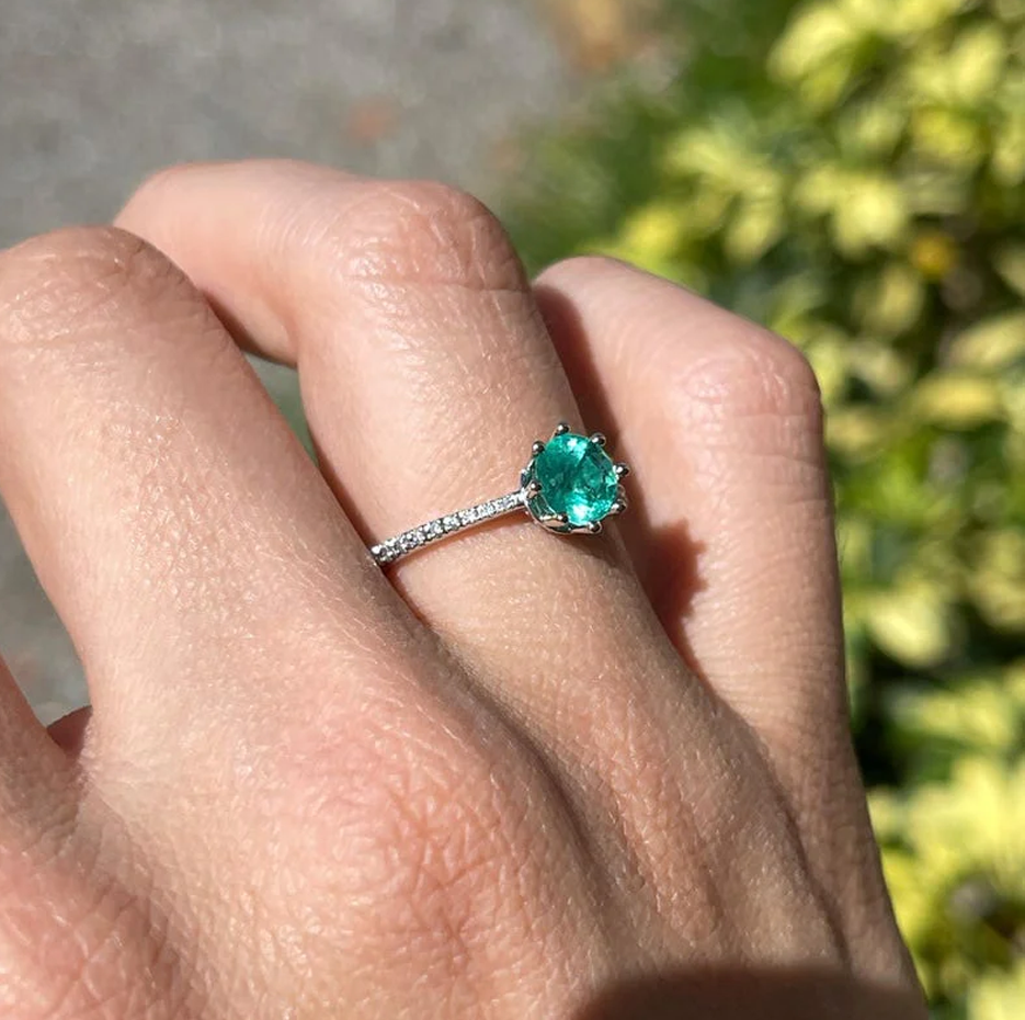 10K Gold 1.25 to 5.25 CT.T.W. Round Cut Natural Diamond & Lab Created Emerald Engagement Band G-H VS-SI-3