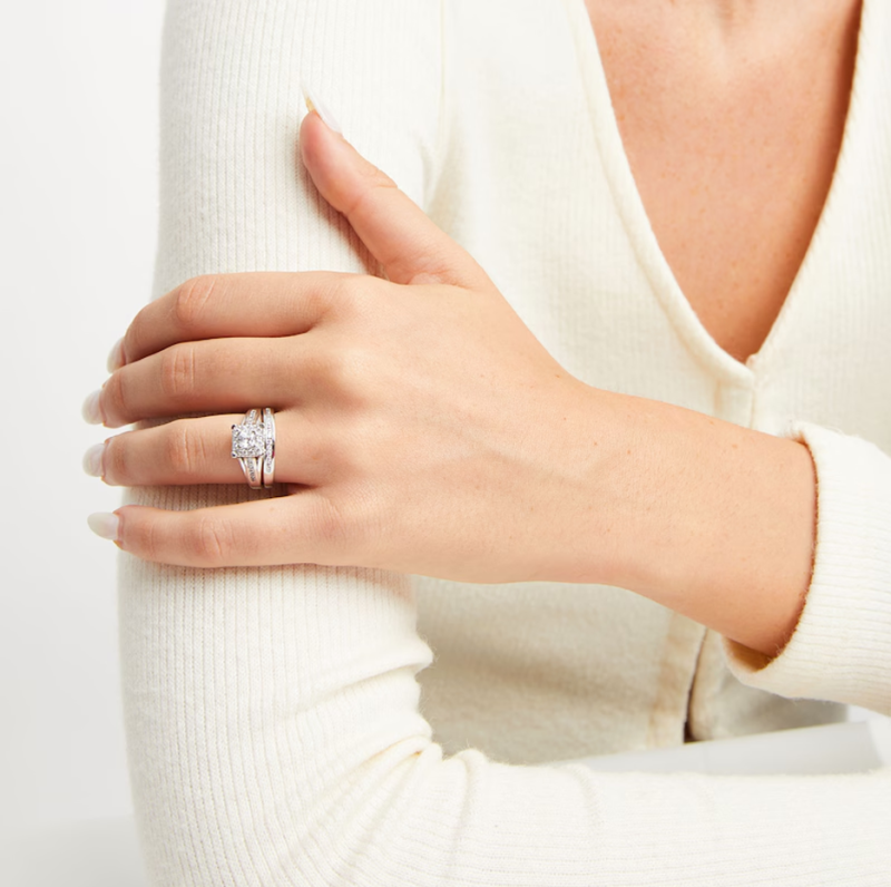 Oro blanco de 10 quilates, 0,625 quilates de peso total, diamante redondo creado en laboratorio, conjunto de compromiso personalizado, color D, claridad VVS1-VS1-2