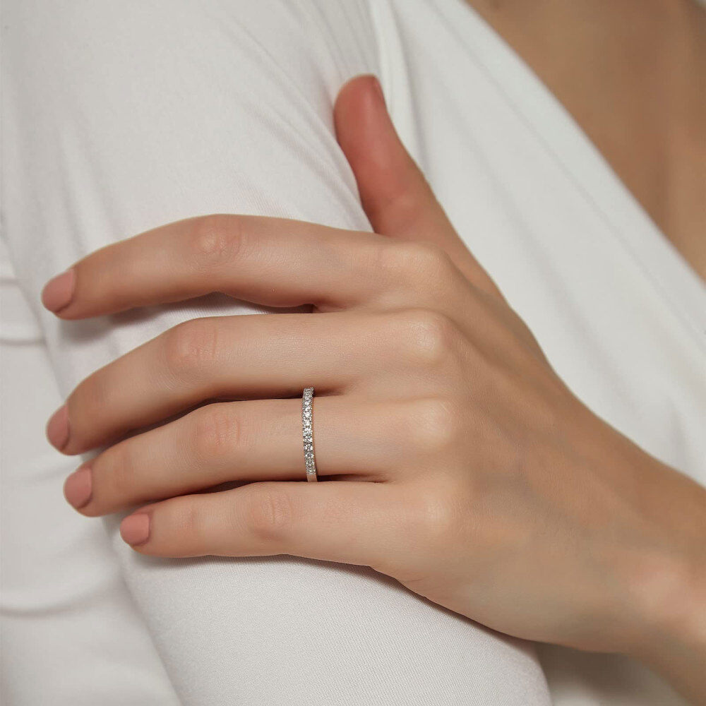 10K White Gold Round Shaped Moissanite Wedding Ring-5