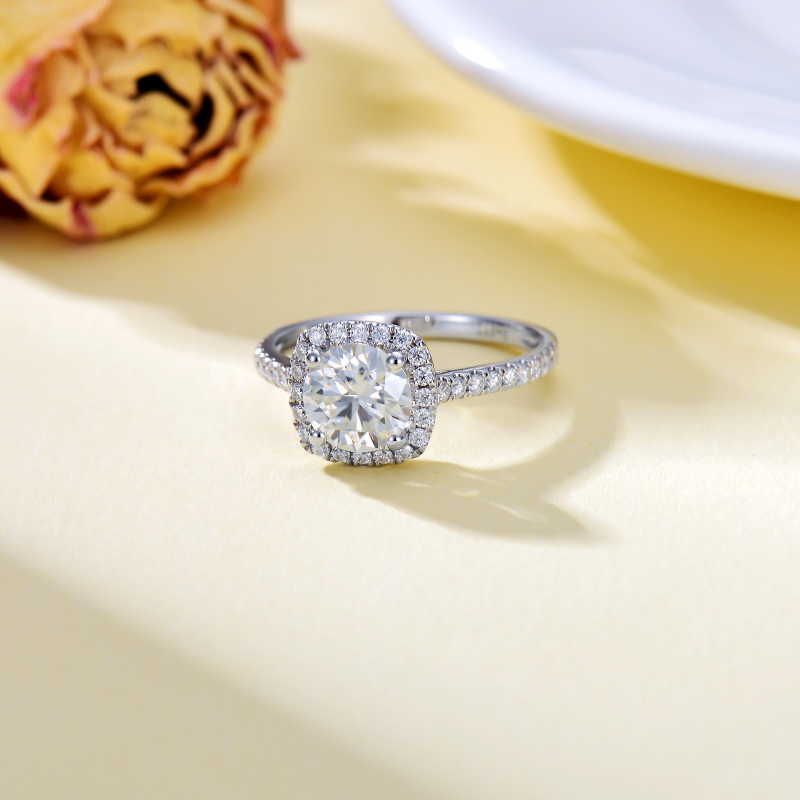 10K White Gold Round Shaped Moissanite Engagement Ring-6