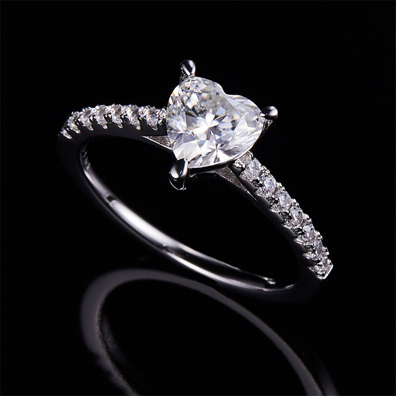 10K White Gold Heart Shaped Moissanite Couple Engagement Ring-4