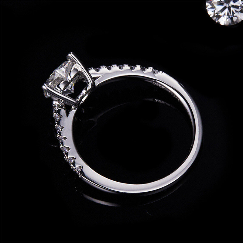 10K White Gold Heart Shaped Moissanite Couple Engagement Ring-5