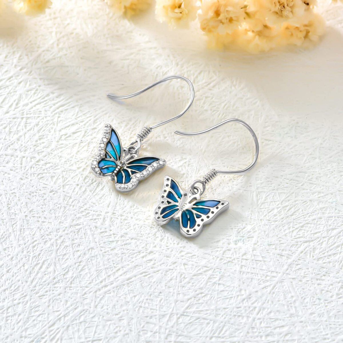 Boucles d'oreilles pendantes papillon en or blanc 10 carats et moissanite-4