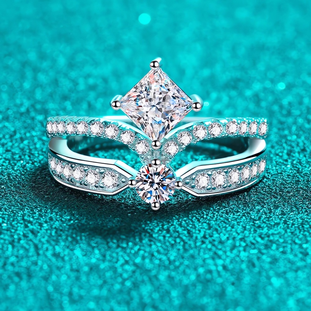 Aliança de noivado de moissanita com corte princesa de 1,5 a 5 ct em ouro branco 10K-3