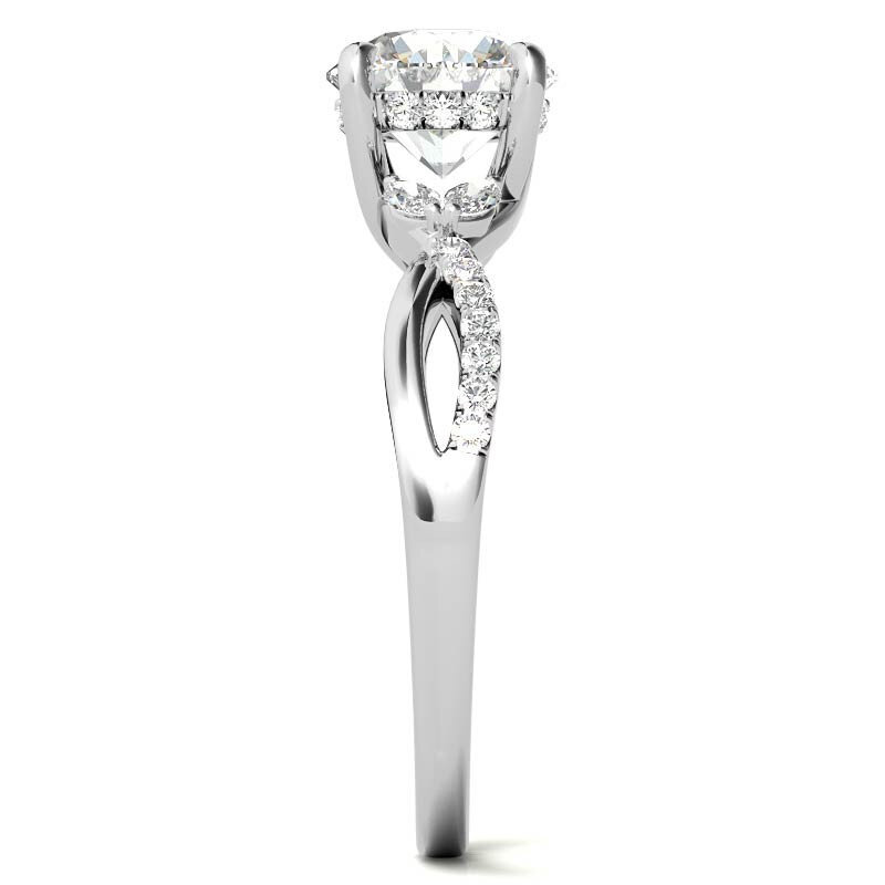 Anillo de compromiso de moissanita de corte redondo en oro rosa de 10 quilates-4