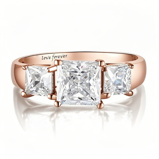 Anillo de compromiso de moissanita cuadrada de corte princesa en oro rosa de 10 quilates con palabra grabada