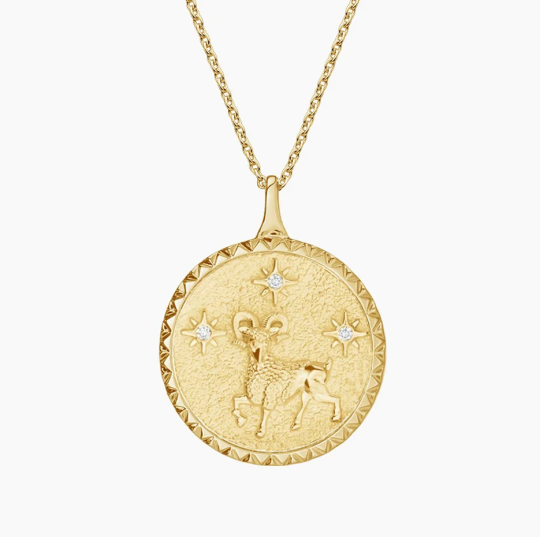 Collar con colgante de medallón de diamantes del signo zodiacal Aries en oro de 14 quilates