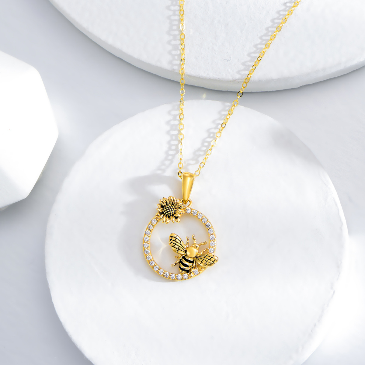 14K Gold Cubic Zirconia Bee & Daisy Pendant Necklace-4