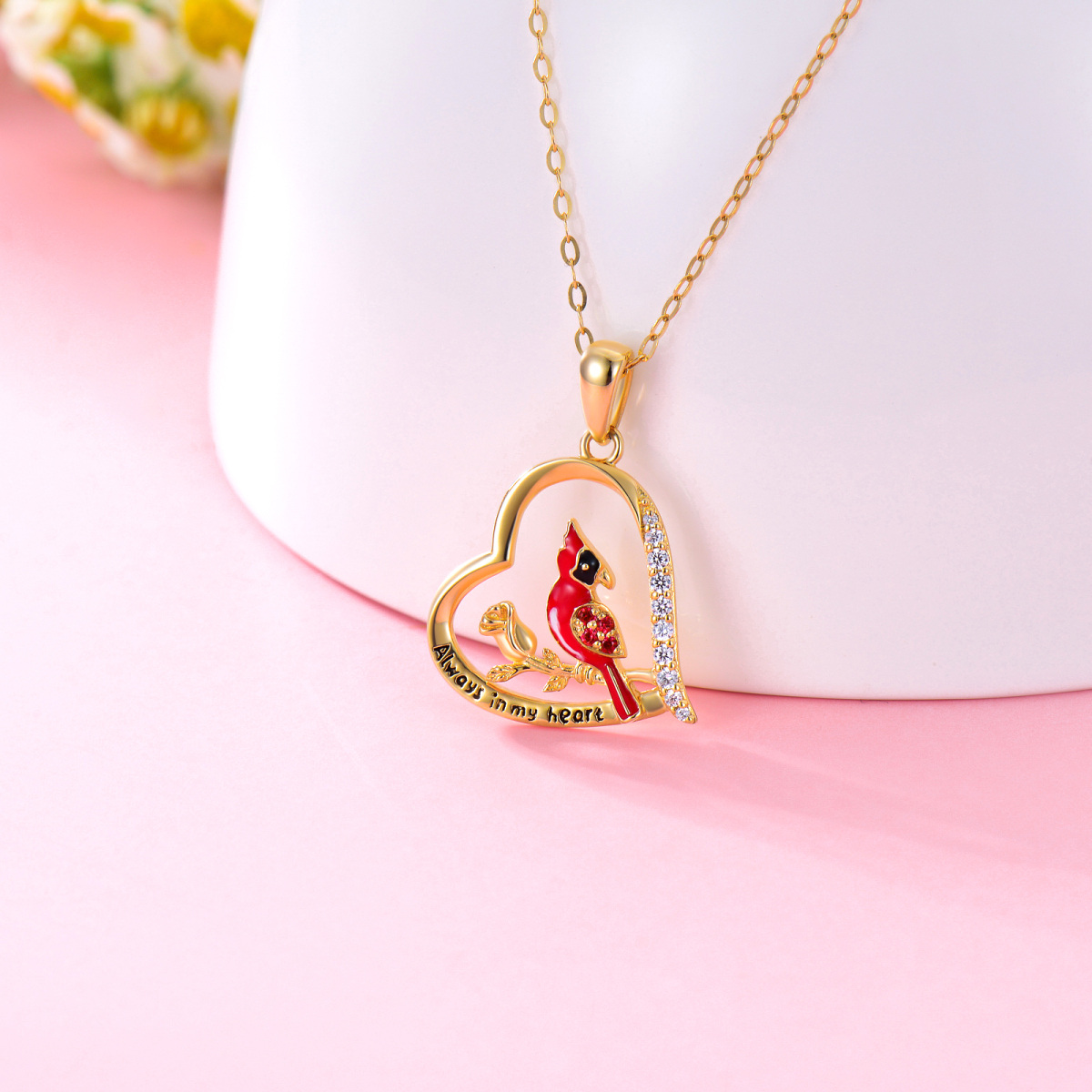 Collar con colgante de corazón de rosa cardenal de circonita cúbica de oro de 14 quilates con palabra grabada para mujer-4