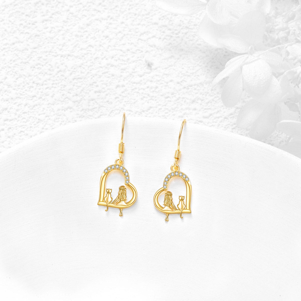 Boucles d'oreilles pendantes en or 14K avec chat et coeur en zircon cubique-3