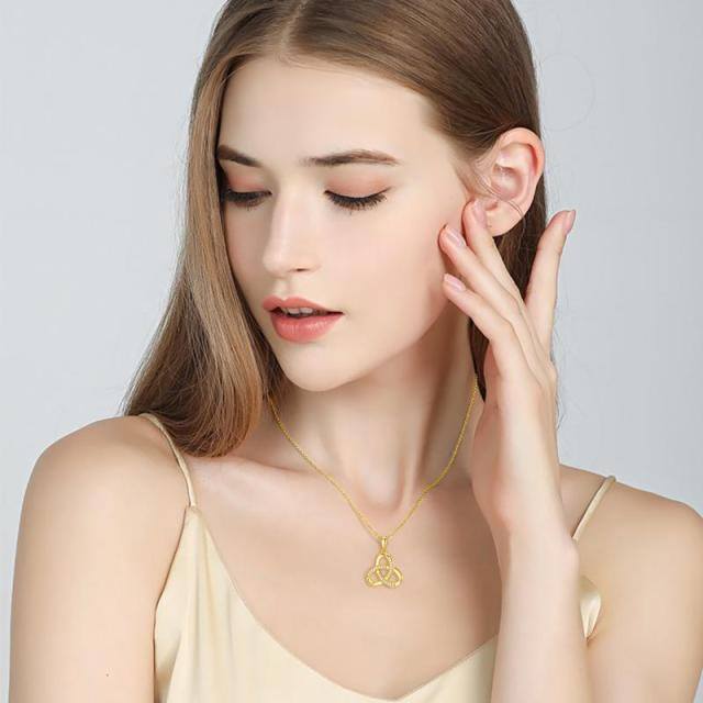 Collier pendentif nœud celtique en or 14K à zircon cubique-2