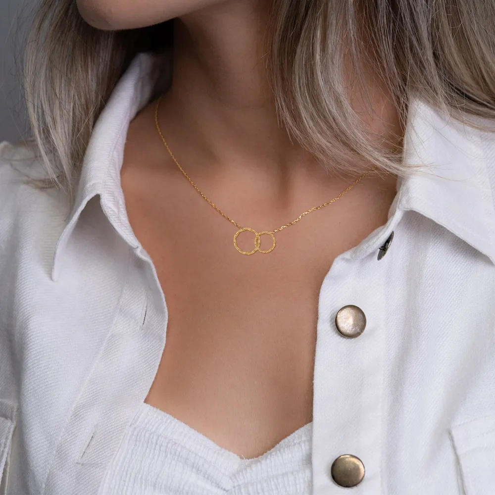 10K Gold Circle Pendant Necklace-2