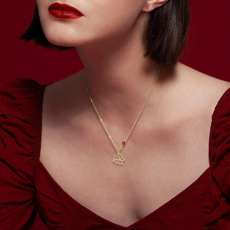 Collier pendentif papillon en or 10 carats avec zircon cubique de forme circulaire-2