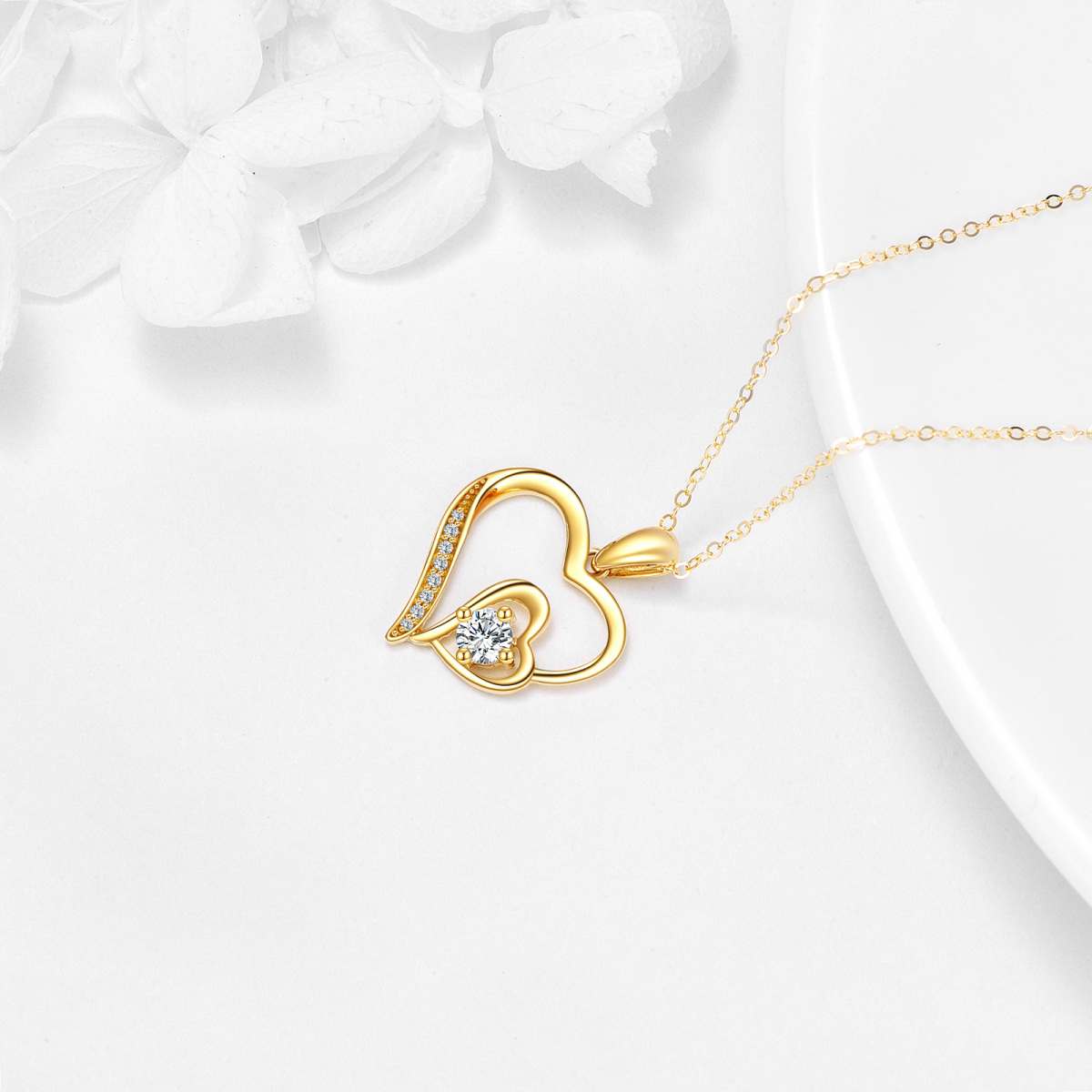 Collana in oro 14K a forma di cuore circolare con ciondolo a forma di cuore di zirconia cubica-3