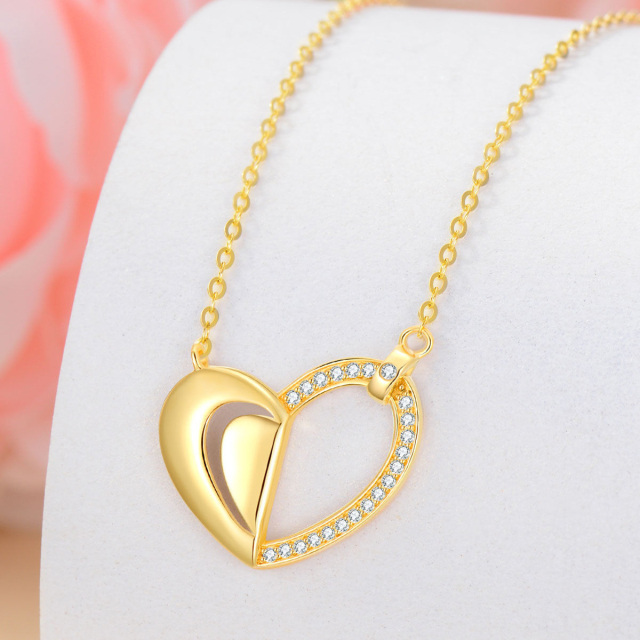 Collana con ciondolo a forma di cuore con zirconi circolari in oro 14K-3