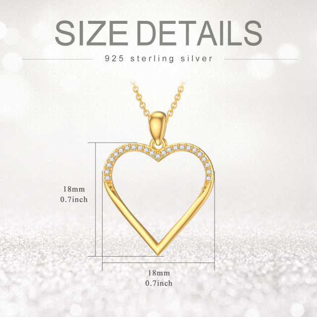 14K Gold Circular Shaped Cubic Zirconia Heart Pendant Necklace-5