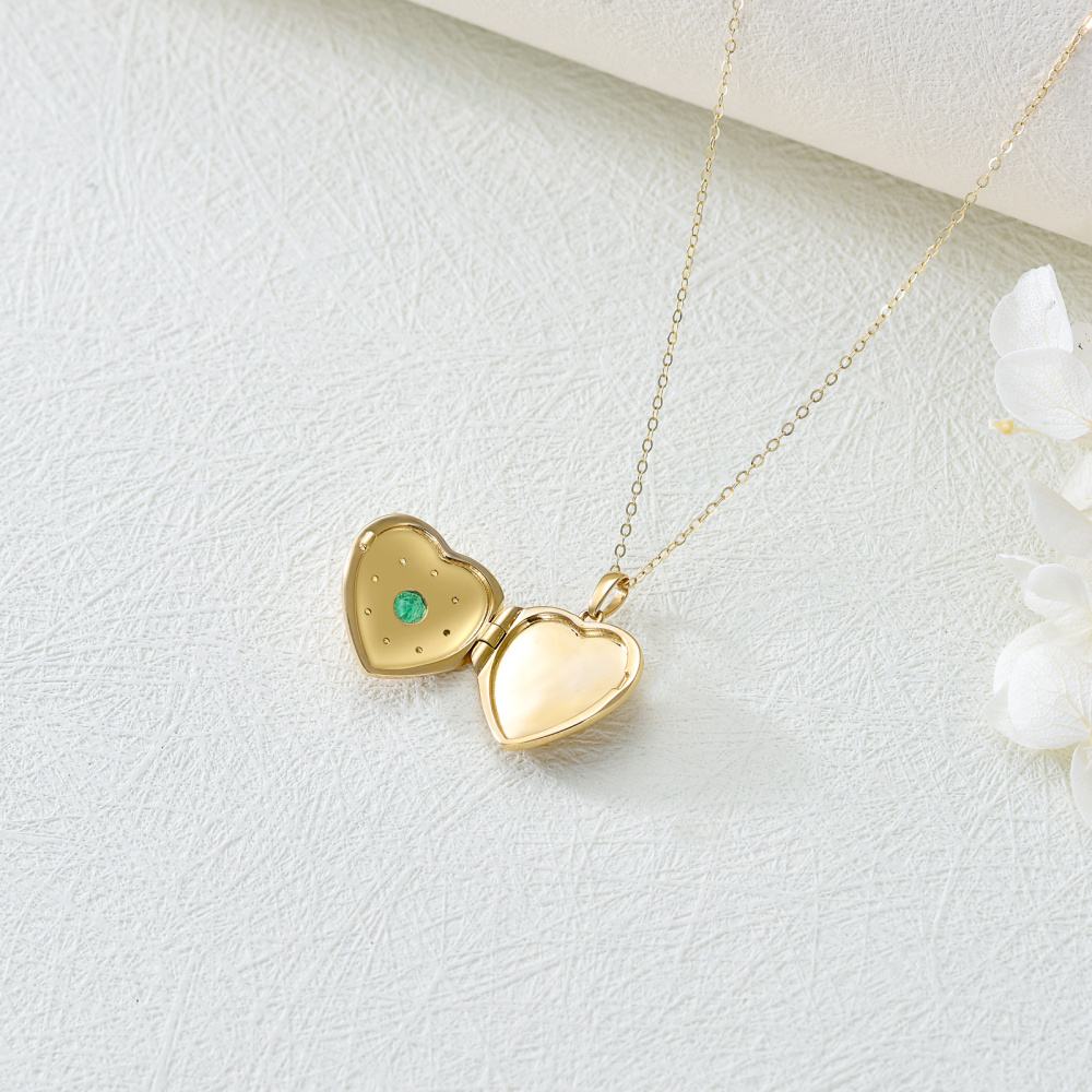 Colar com medalhão de foto personalizada em forma circular de ouro 9K com zircônia cúbica em forma de coração-5