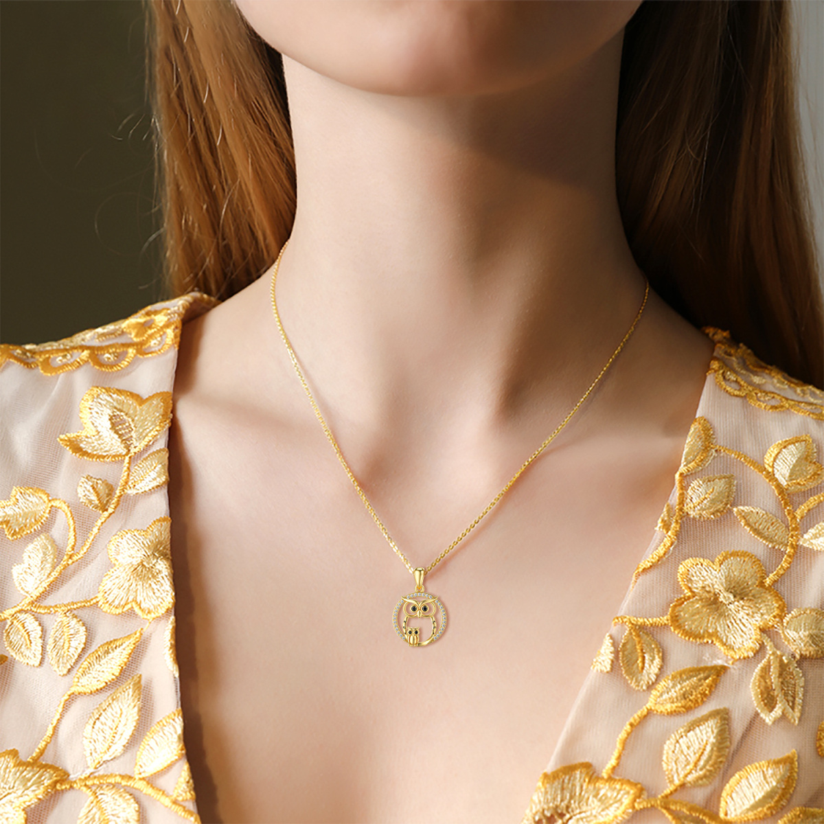 Collana con ciondolo a forma di gufo in moissanite a forma di cerchio in oro 14K-2