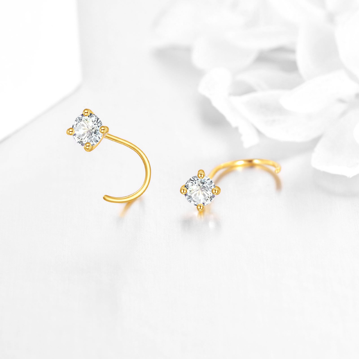 Boucles d'oreilles en or 14K avec Moissanite de forme circulaire-3