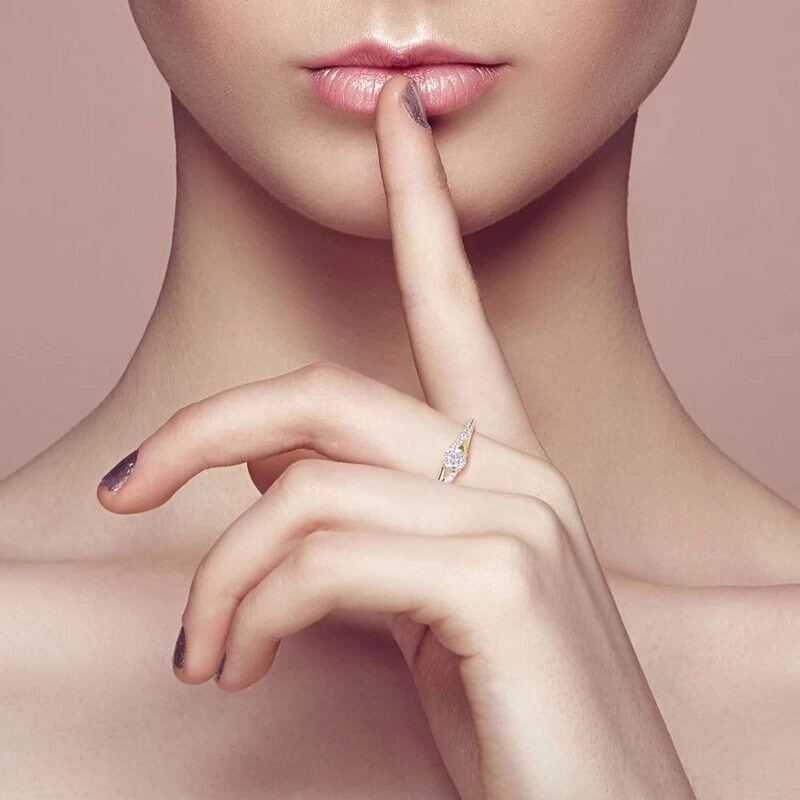 Anello nuziale in oro bianco 10K con moissanite taglio rotondo-3