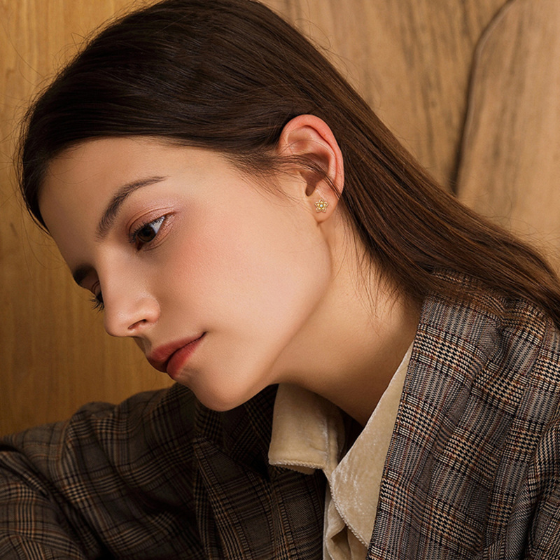 18K Gold Circular Shaped Cubic Zirconia Peach Blossom Stud Earrings-2