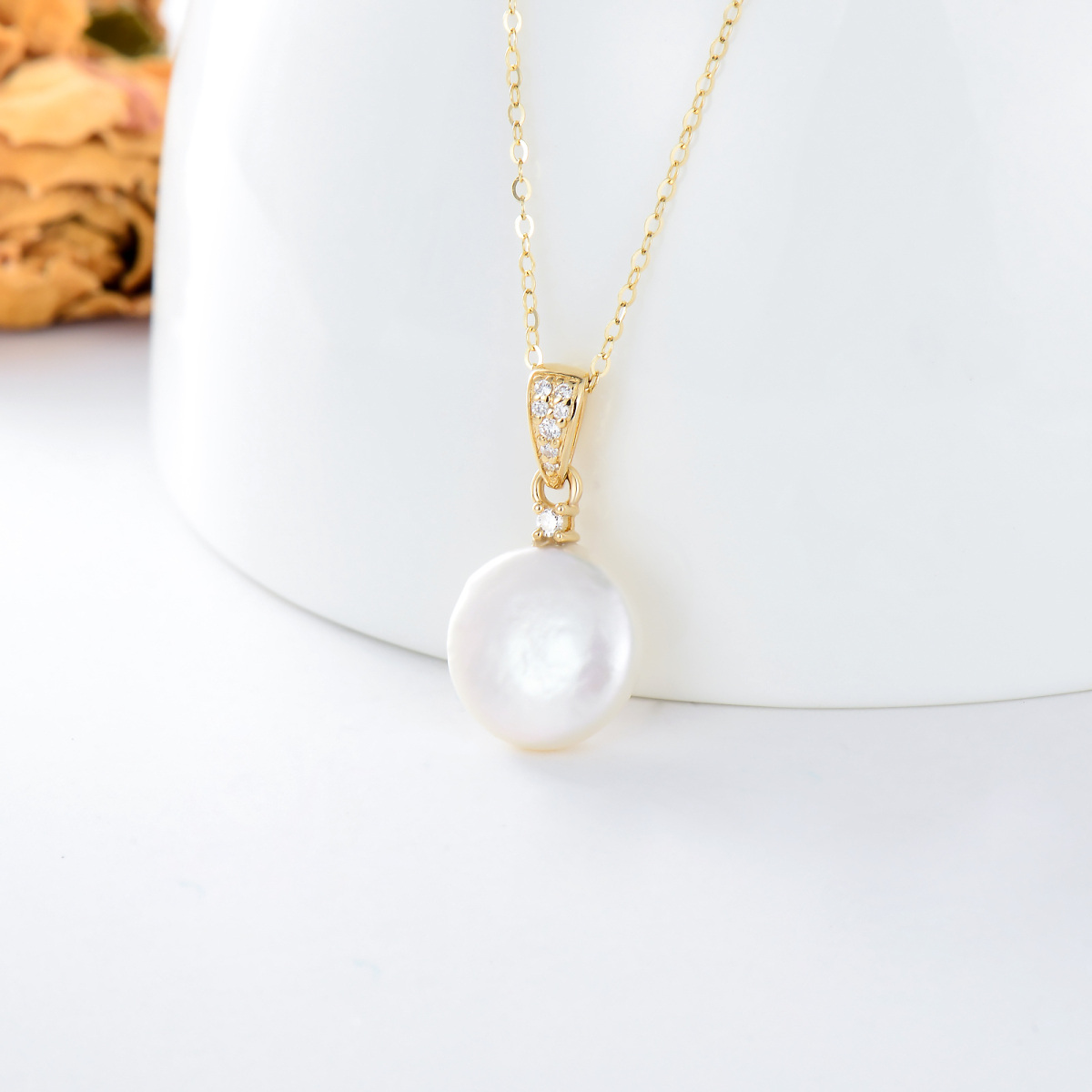 10K Gold Circular Shaped Pearl Pendant Necklace-3