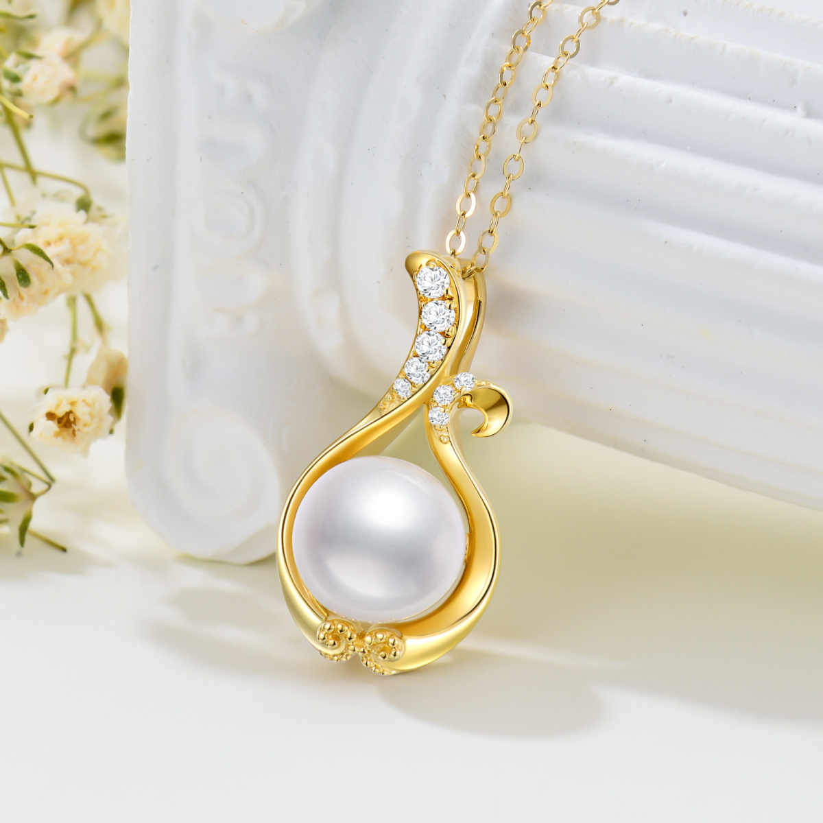 Collana con ciondolo di perle a forma circolare in oro 14K-4