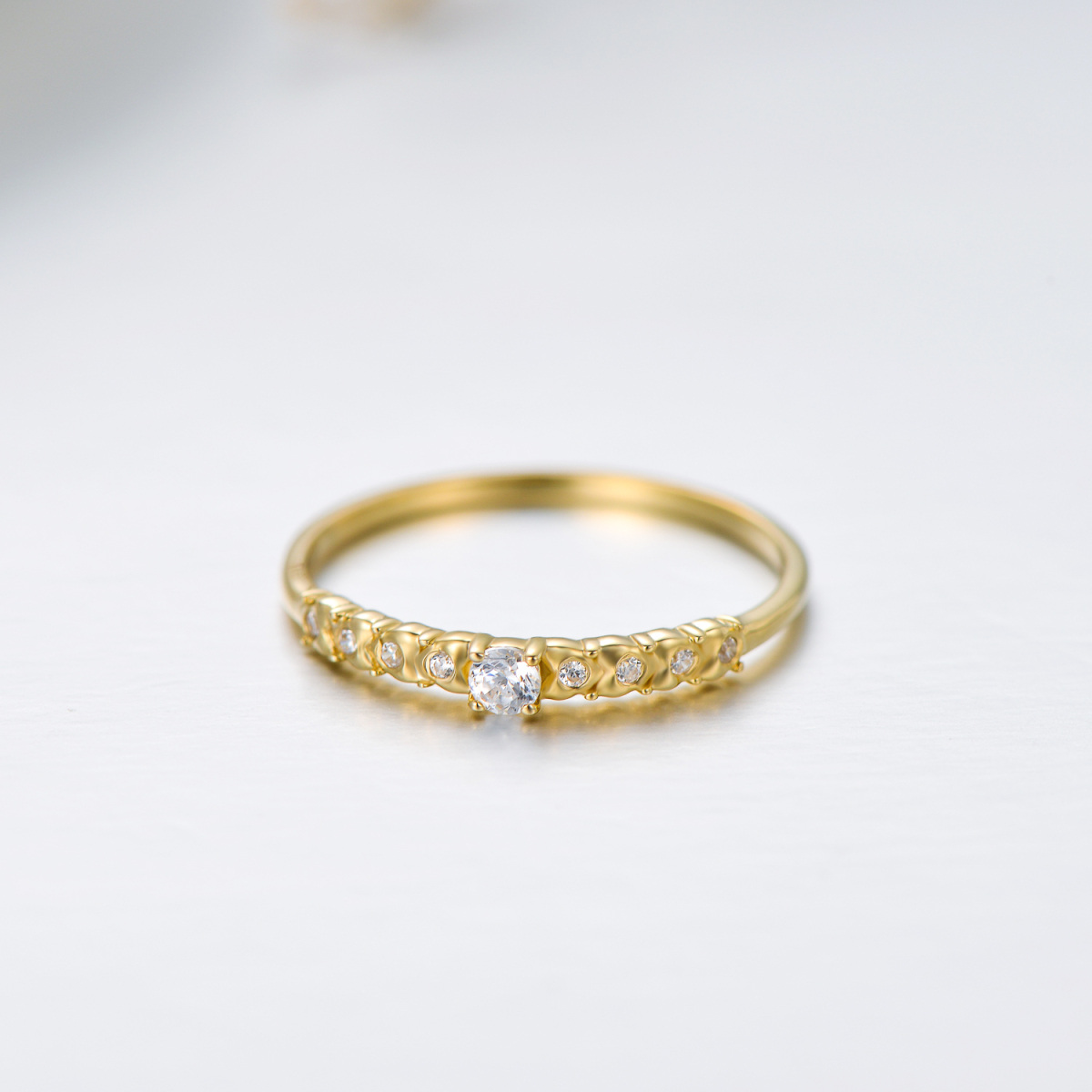 14K Gold Circular Shaped Cubic Zirconia Ring-4